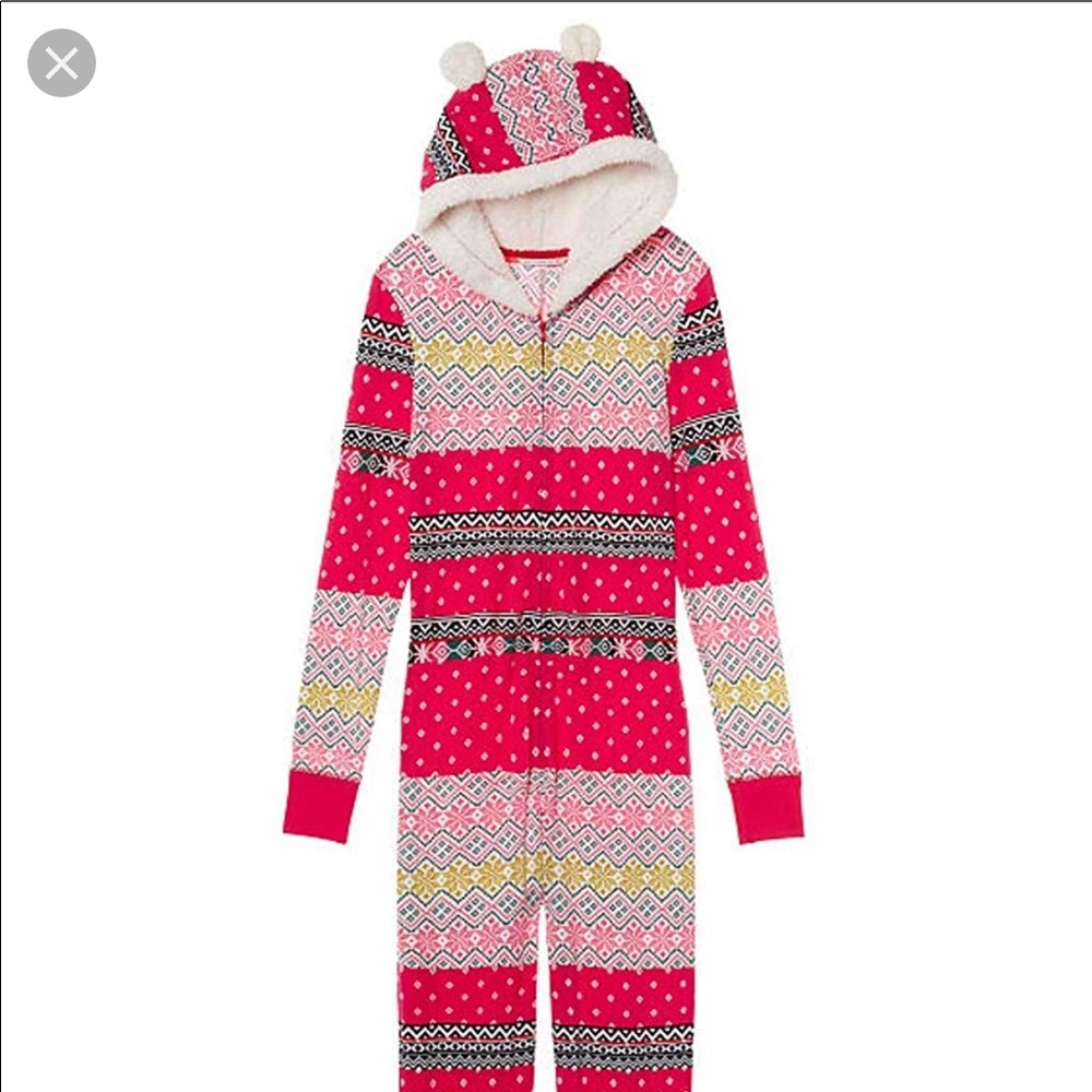 ISO VS Pink Pajama Onsie!!!!!!